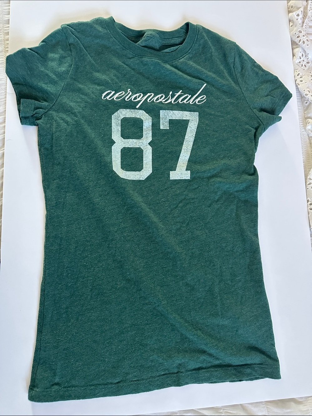 Aeropostale Women's Emerald Green '87 Graphic Short Sleeve Tee
